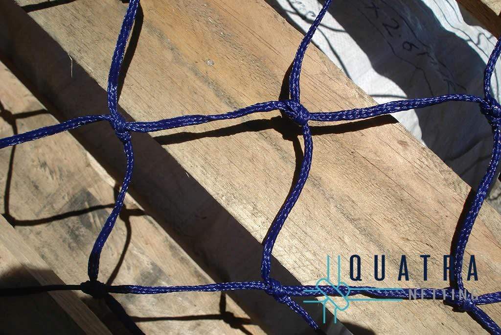 10m x 6m : 100mm SQ / 4mm Diameter - Image 3