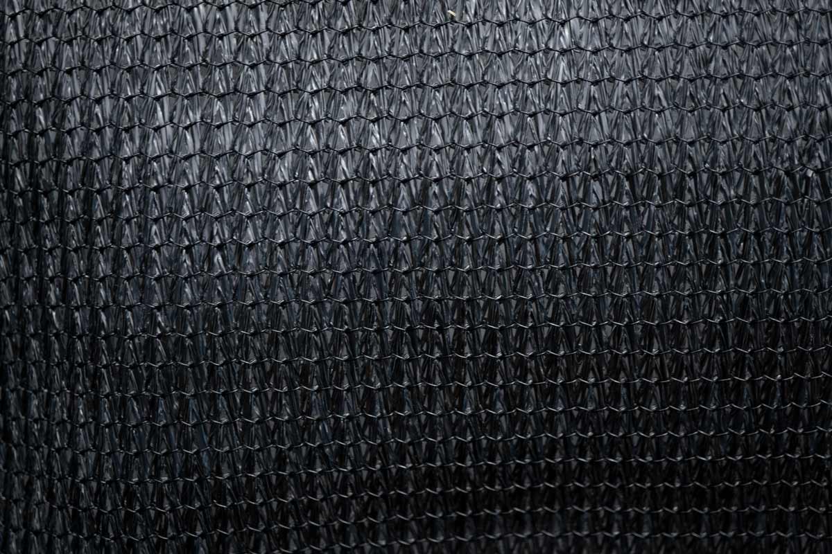 Black Right Angle Triangle Shade Sail - Image 3
