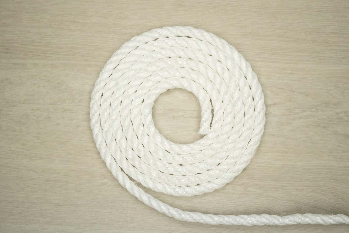 Donaghys Silver PE Rope - Image 3